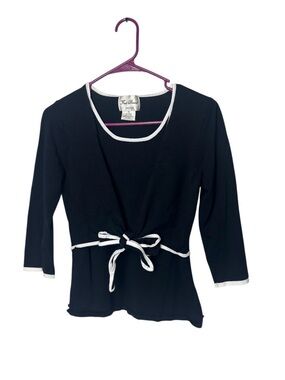 Fred David Black Top with White Contrast Tie